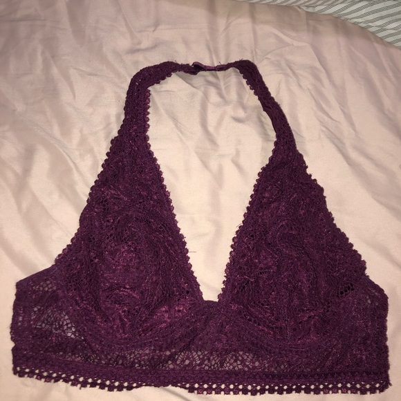 Victoria’s Secret halter bralette - Picture 1 of 3